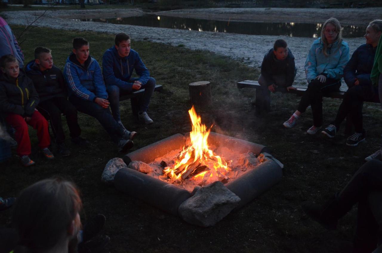 Готель Country Camp Camping Diana Heide Amen Екстер'єр фото